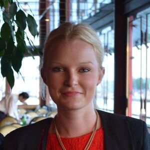 Meet your Posher, Emma